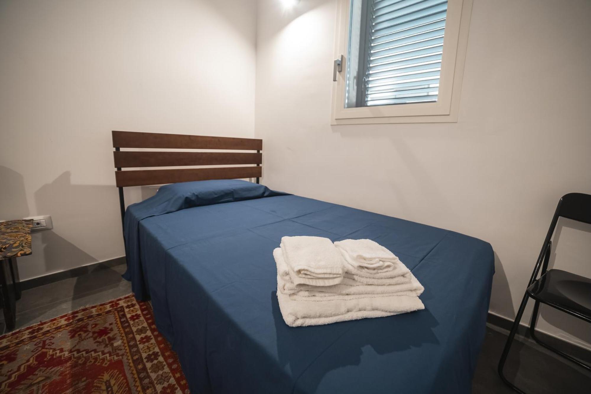 Suite Piazza Mazzini 90 Mq 5 Lecce Exteriör bild