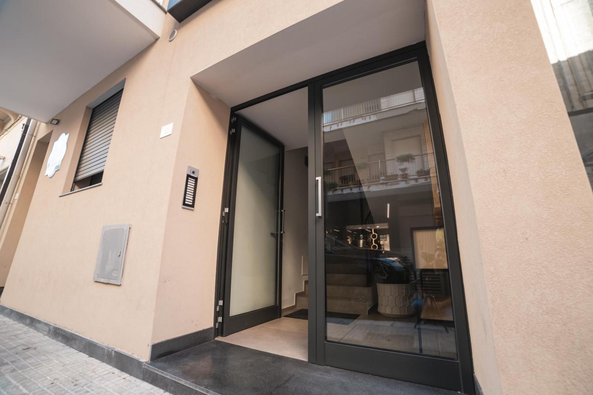 Suite Piazza Mazzini 90 Mq 5 Lecce Exteriör bild